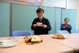 國澤先生とケーキ